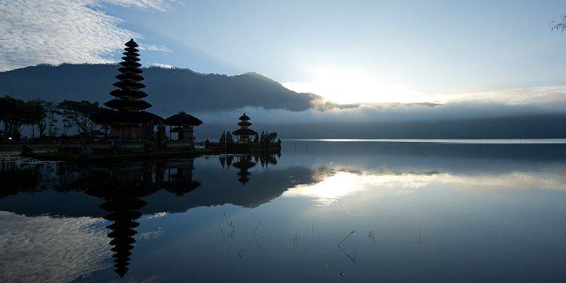 Храмы Бали. Pura Ulun Danu Beratan в Бедугуле